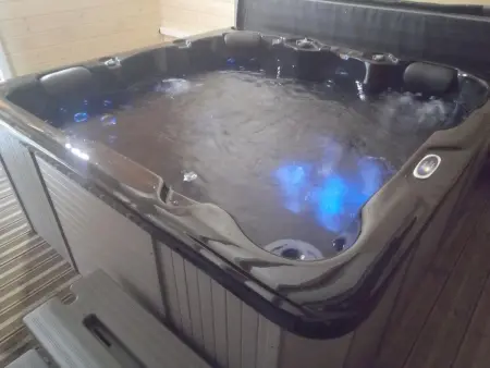 Chalet Enchanteur à Venosc avec Vue Panoramique et Jacuzzi - Photo 2