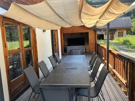 Chalet Enchanteur à Venosc avec Vue Panoramique et Jacuzzi - Photo 10