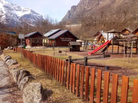 Chalet Enchanteur à Venosc avec Vue Panoramique et Jacuzzi - Photo 26
