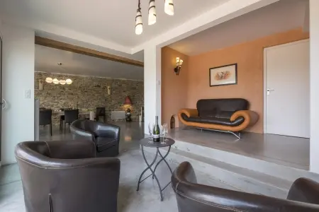 Maison avec piscine privée à La Digne-d'Aval, Maison 10 personnes à La Digne d'Aval - Photo 7