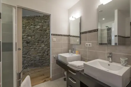 Maison avec piscine privée à La Digne-d'Aval, Maison 10 personnes à La Digne d'Aval - Photo 17