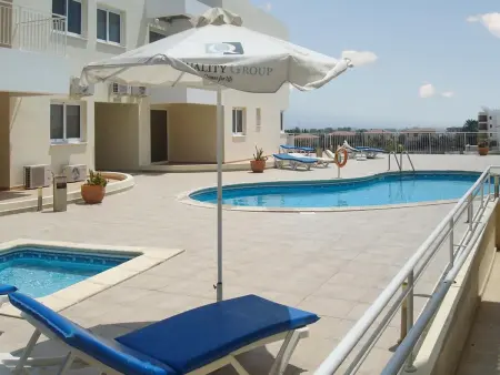 Location appartement à Larnaca, Appartement charmant à Larnaca avec vue sur la mer – 73 m²