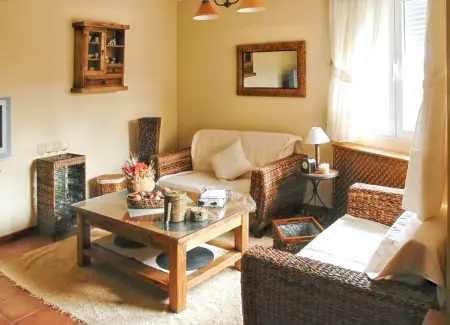 Location maison à Ávila, Maison accueillante à Ávila avec parking privé