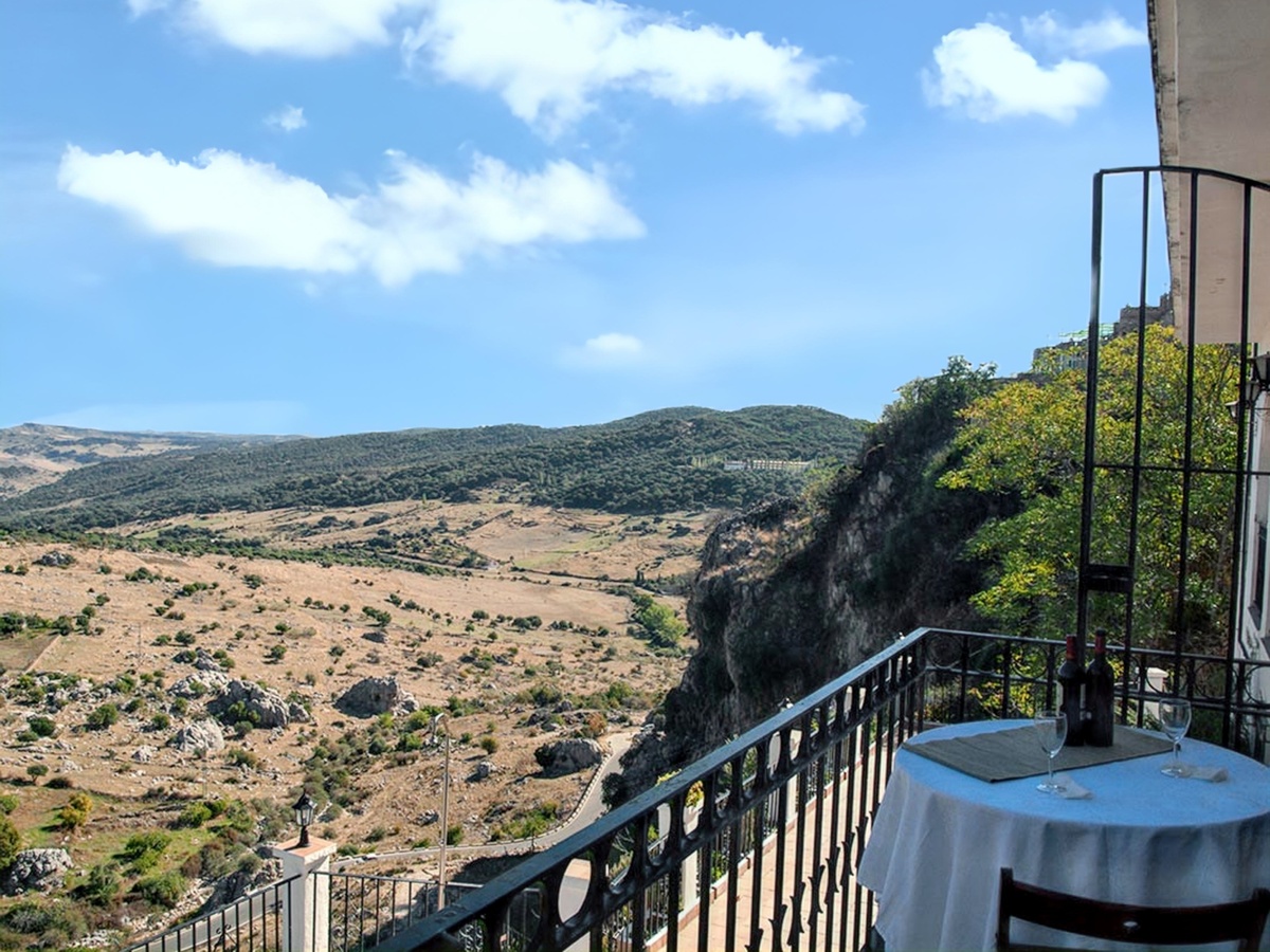 Chalet 350 m² Grazalema : piscine privée, 12 personnes - Photo 2