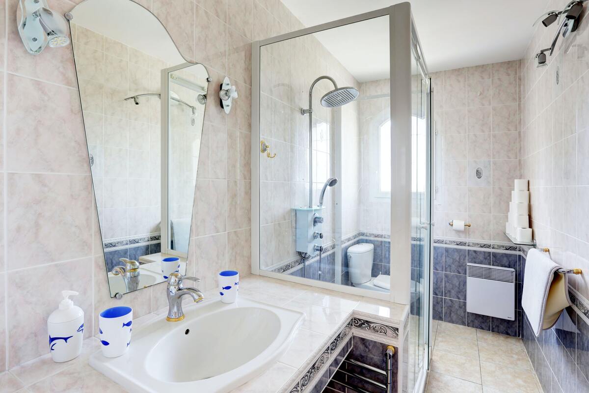 Villa 9 personnes à Fréjus, piscine chauffée toute l'année - Photo 16