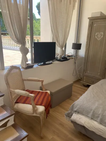 Villa ensoleillée à Sainte-Maxime avec piscine privée - Photo 31