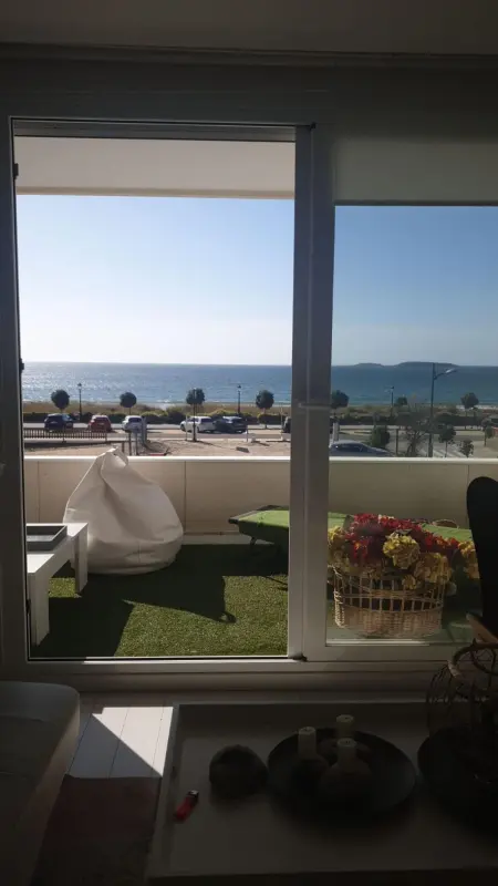 Location appartement à Nigrán, Appartement spacieux avec vue sur la mer à Nigrán, 100m²