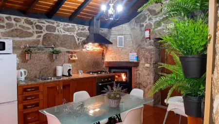 Maison confortable à Lindoso, vue imprenable sur la montagne : photo 3