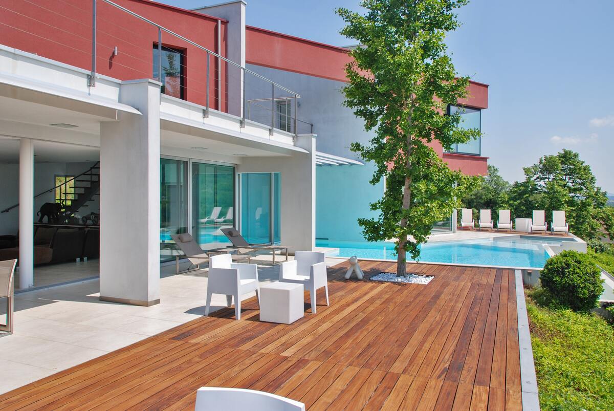 Villa 350 m² Saint Désirat : piscine, sauna, 7 hectares - Photo 5