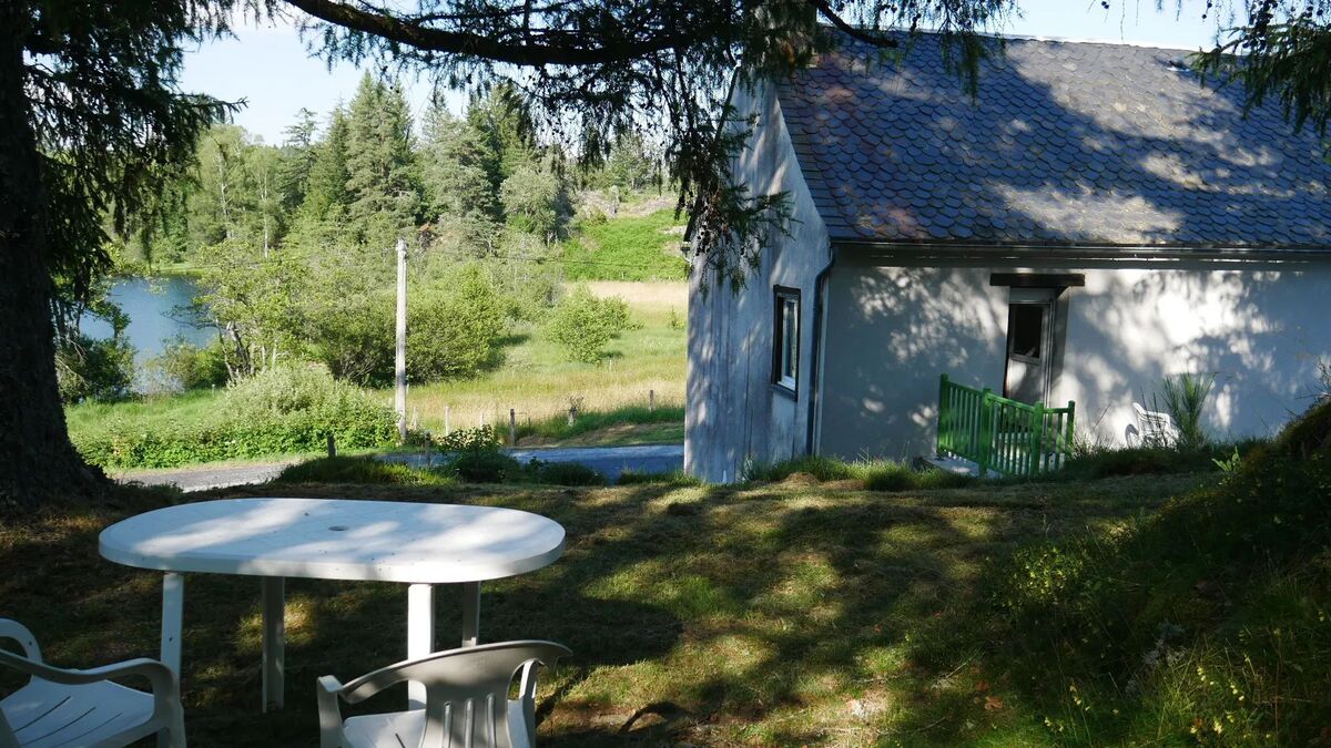 Maison 110 m² Saint-Gènes-Champespe, accès direct au lac - Photo 18
