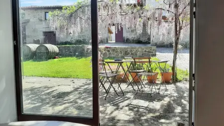 Maison de charme à Covelas avec piscine partagée - Photo 10