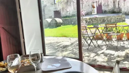 Maison de charme à Covelas avec piscine partagée - Photo 25
