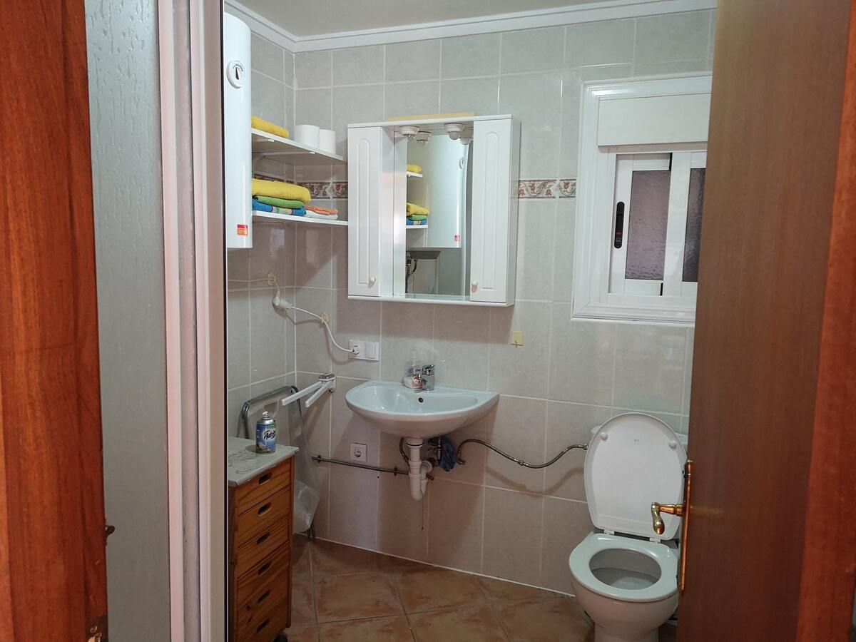 Appartement 60 m² vue mer et lac, piscine ouverte toute l'année - Photo 13