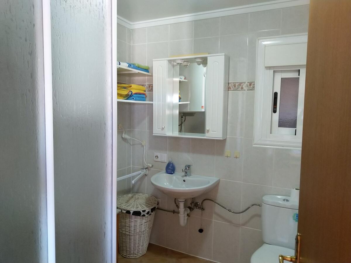 Appartement 60 m² vue mer et lac, piscine ouverte toute l'année - Photo 14