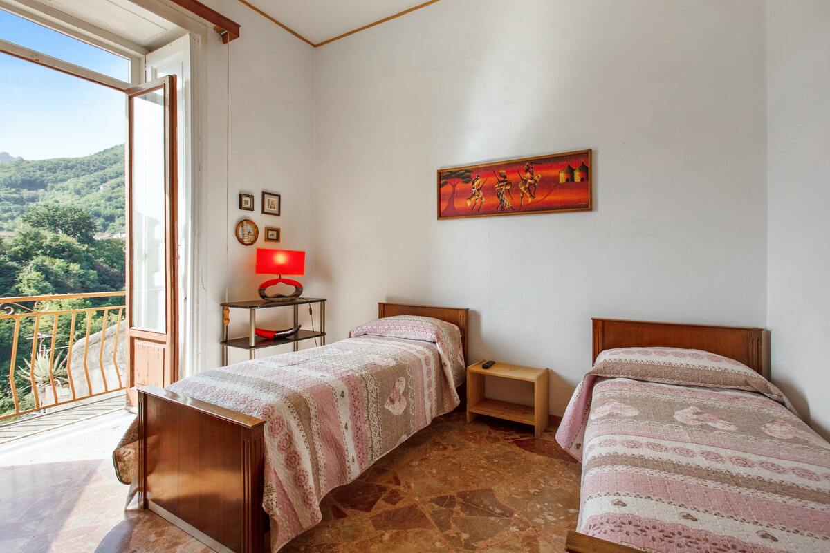Appartement 220 m² - 10 personnes avec vue montagne - Photo 14