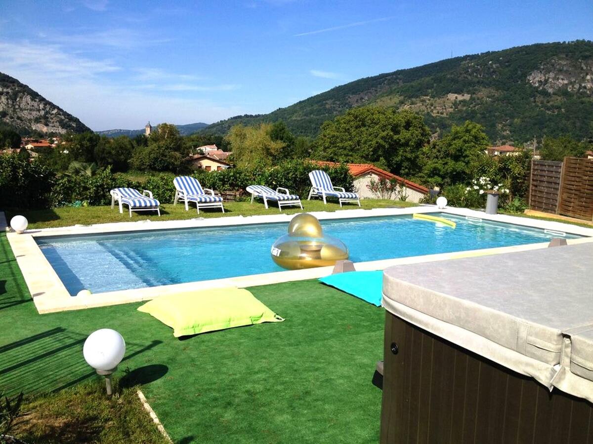 Villa 12 pers. Foix – Piscine, jacuzzi et vue montagne - Photo 1
