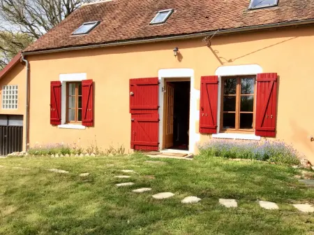 Maison charmante à Dampierre Sous Bouhy avec jardin clos - Photo 4