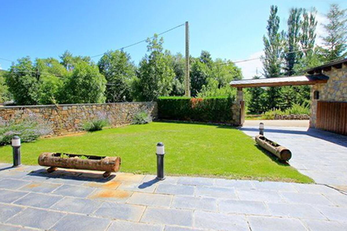 Maison 9 pers., jardin & vue montagne à Bellver - Photo 19