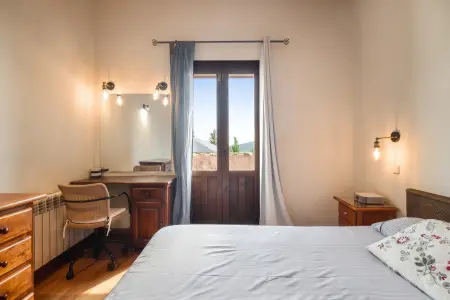 Villa de 220 m² avec piscine privée à Navacerrada : photo 5