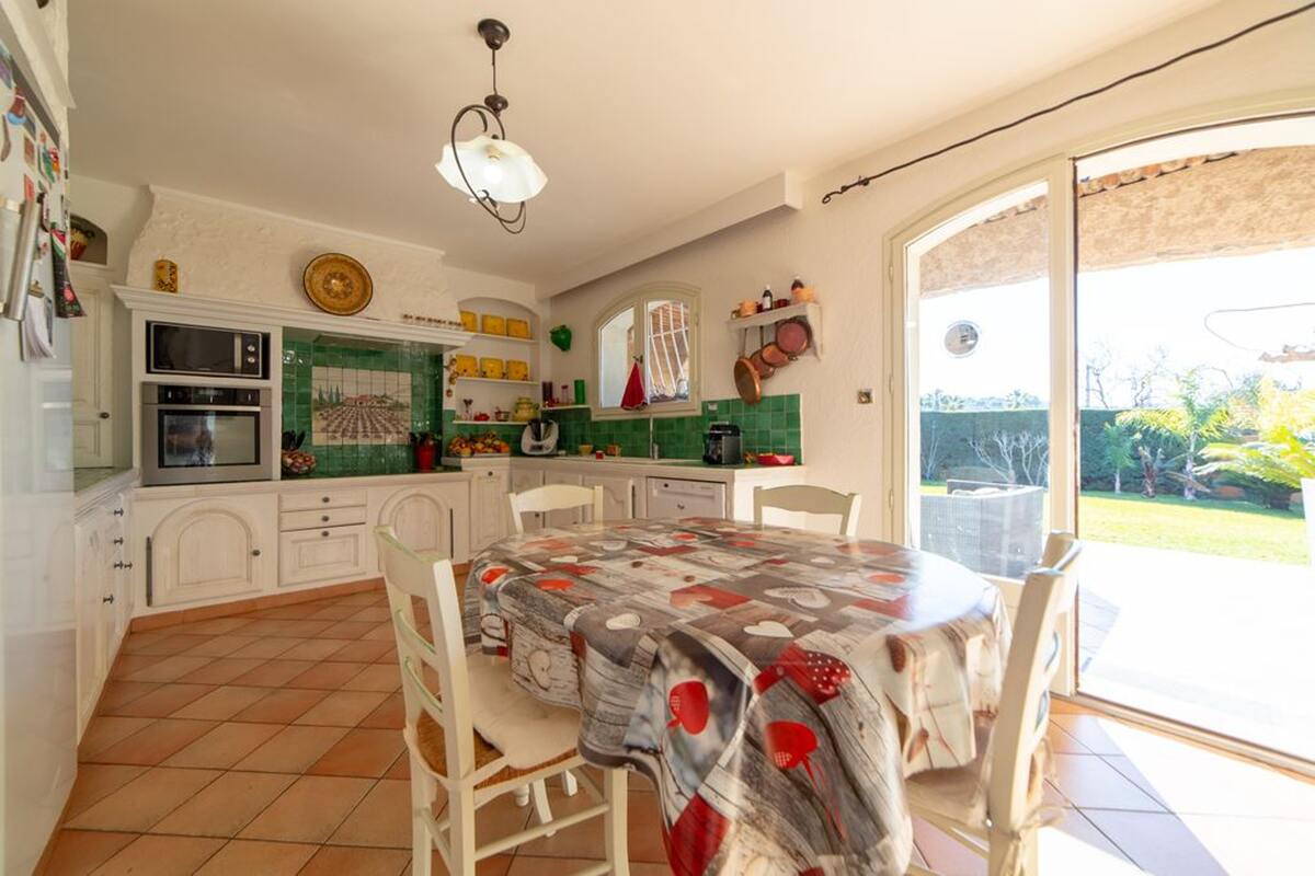 Villa 12 pers., 5 chambres, piscine privée à Carqueiranne - Photo 27