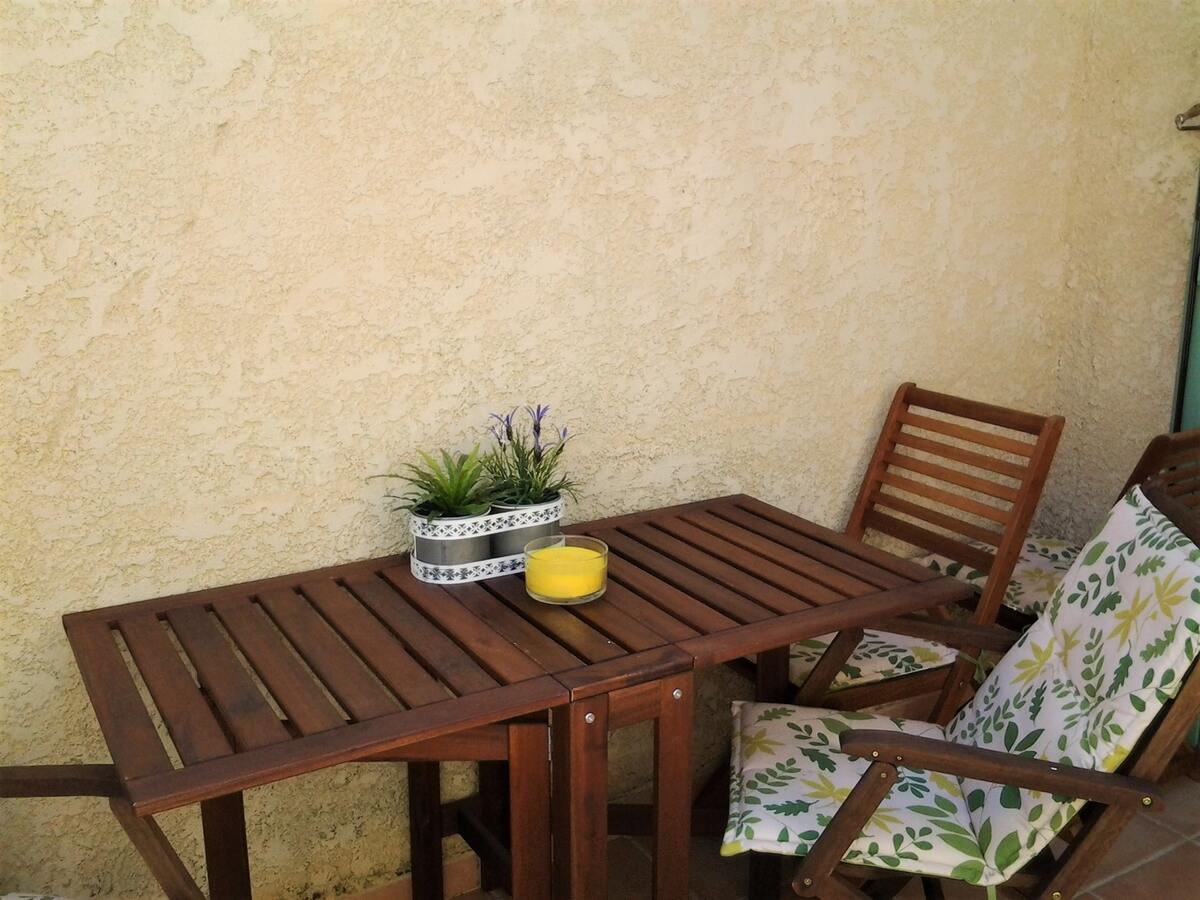 Maison 2 chambres à Pouzols-Minervois, terrasse et barbecue - Photo 2
