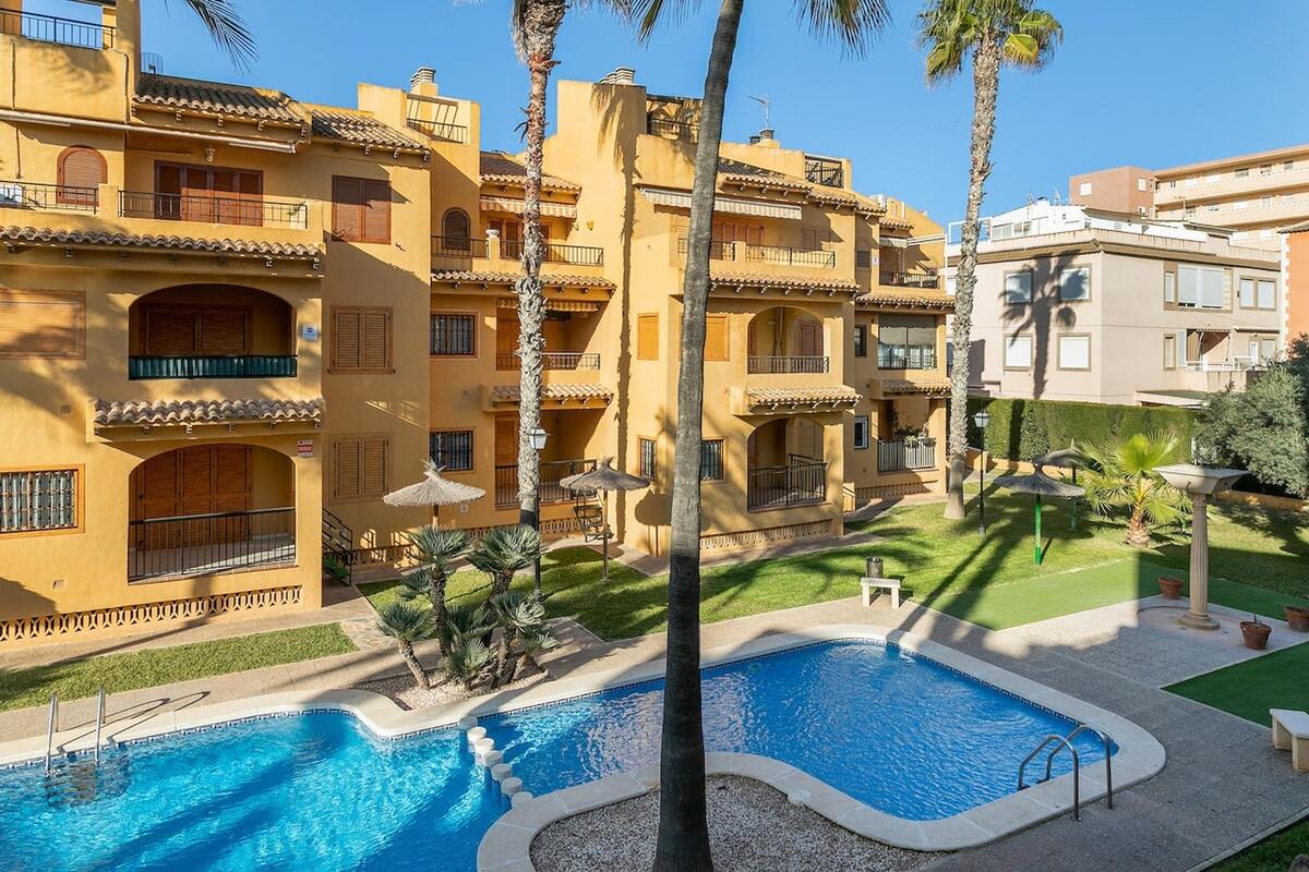 Appartement vue mer avec piscine partagée à La Mata - Photo 7
