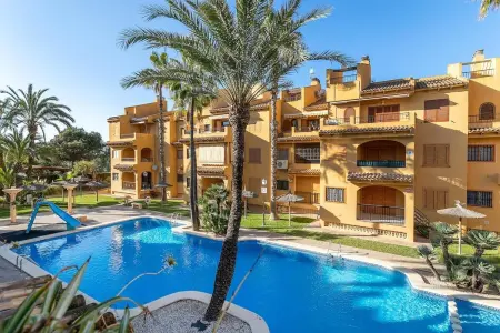 Location appartement à La Mata, Appartement spacieux avec vue mer à La Mata - 75 m² - Piscine