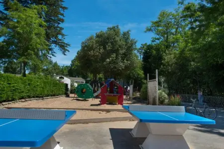 Bungalow paisible à Saint-Jean-de-Monts avec piscine partagée - Photo 10