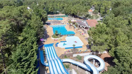 Bungalow paisible à Saint-Jean-de-Monts avec piscine partagée - Photo 12