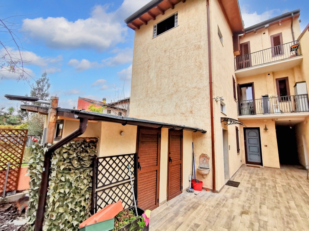 Appartement 75 m² avec jardin clôturé à Vérone - Photo 23