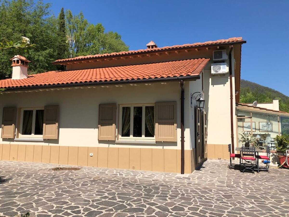 Maison 120 m² à Gattaia, piscine et vue montagne - Photo 5