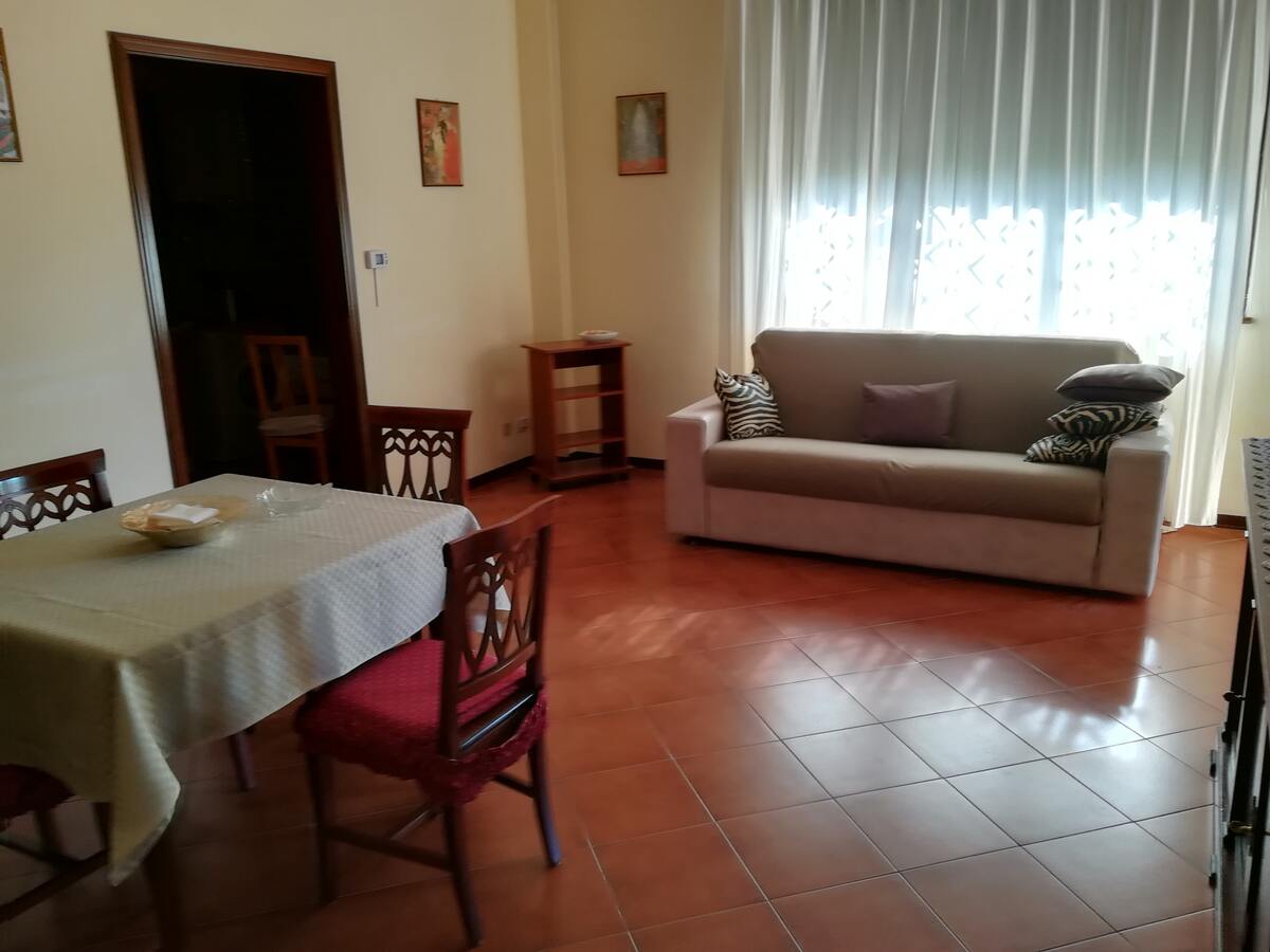 Appartement avec terrasse au cœur de Trani - Photo 3