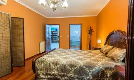 Château de 540 m² à Valença : piscine privée et jacuzzi, 7 chambres : photo 10