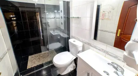 Château de 540 m² à Valença : piscine privée et jacuzzi, 7 chambres : photo 33