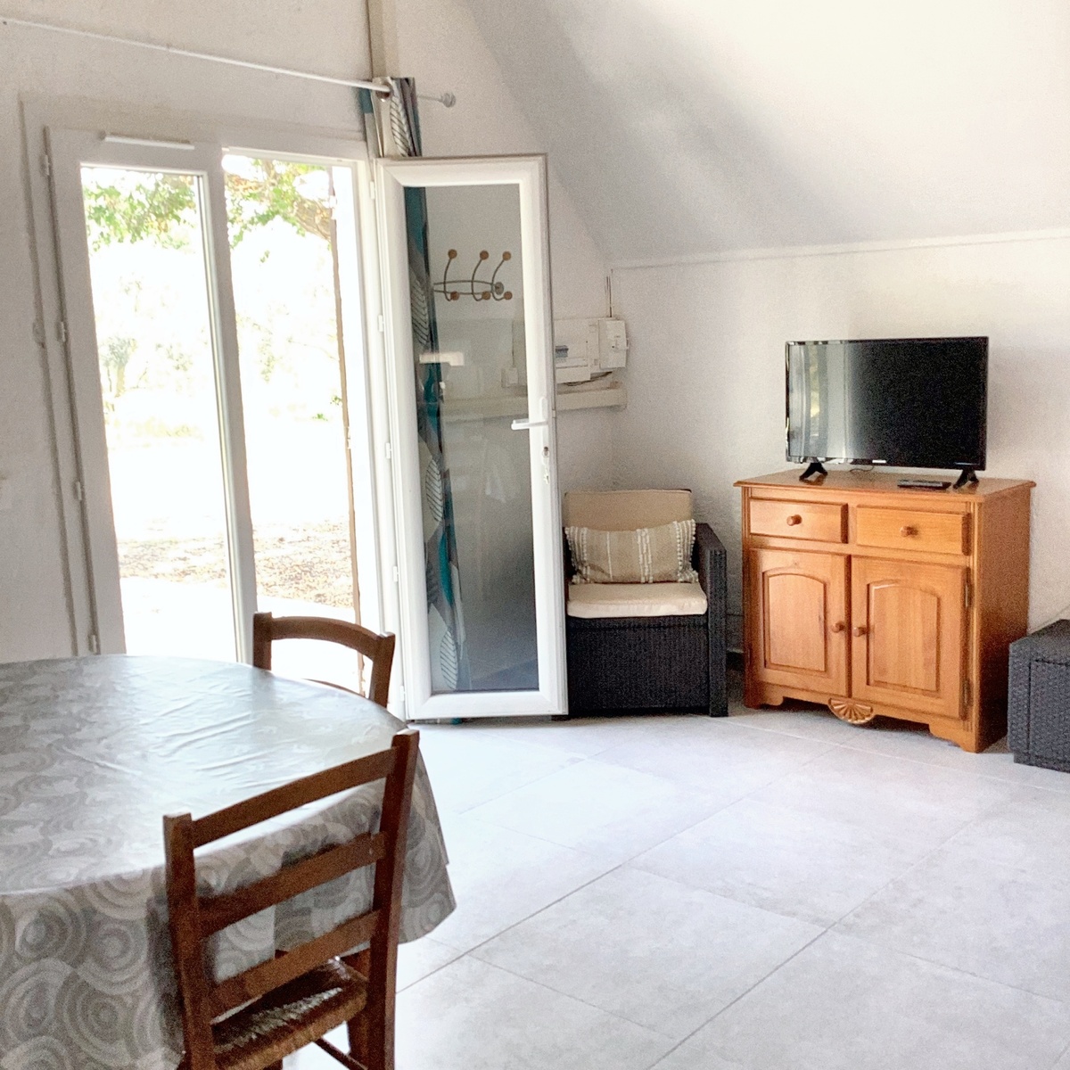 Maison 45m² jardin clôturé & terrain de volley à Saint-Nazaire-de-Pézan - Photo 4