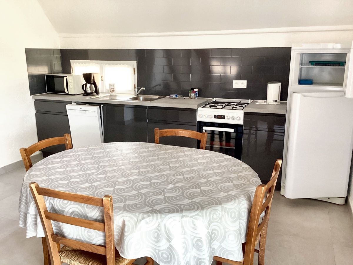 Maison 45m² jardin clôturé & terrain de volley à Saint-Nazaire-de-Pézan - Photo 5