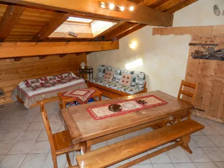 Appartement 64 m² à Hauteluce, vue montagne et jardin barbecue : photo 3