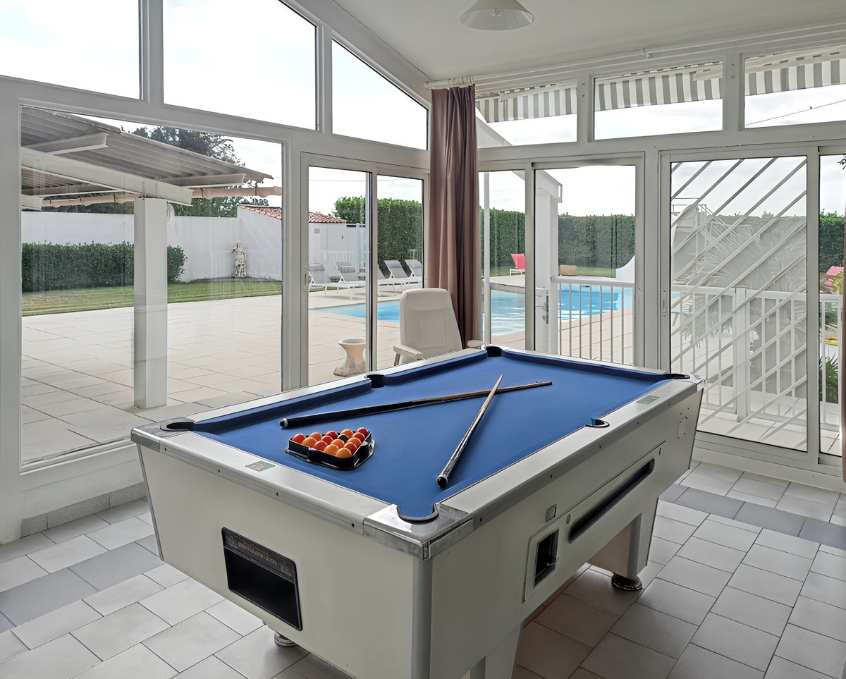 Villa 14 personnes à Meynes : piscine, sauna et terrain de jeux - Photo 7