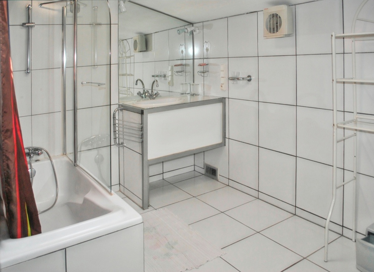 Villa 14 personnes à Meynes : piscine, sauna et terrain de jeux - Photo 17