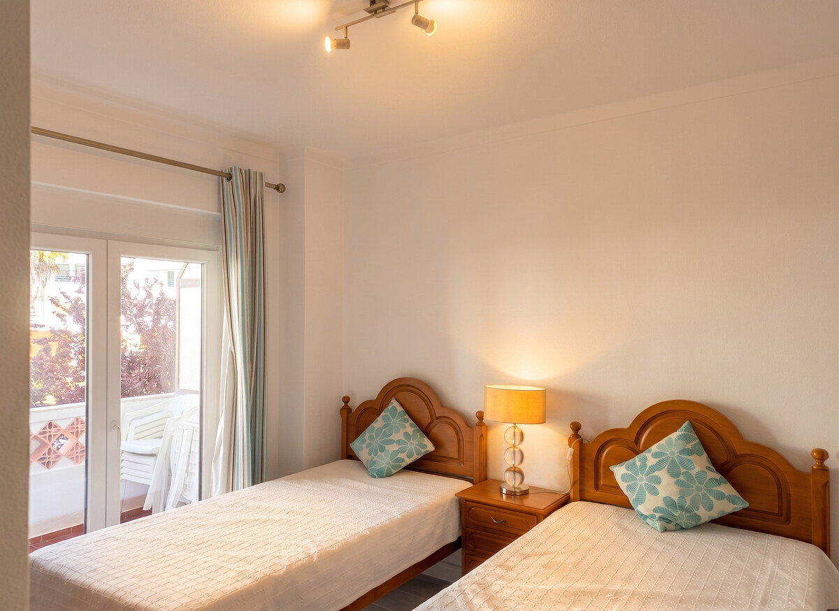 Appartement avec terrasse et vue sur la ville à Quarteira - Photo 5
