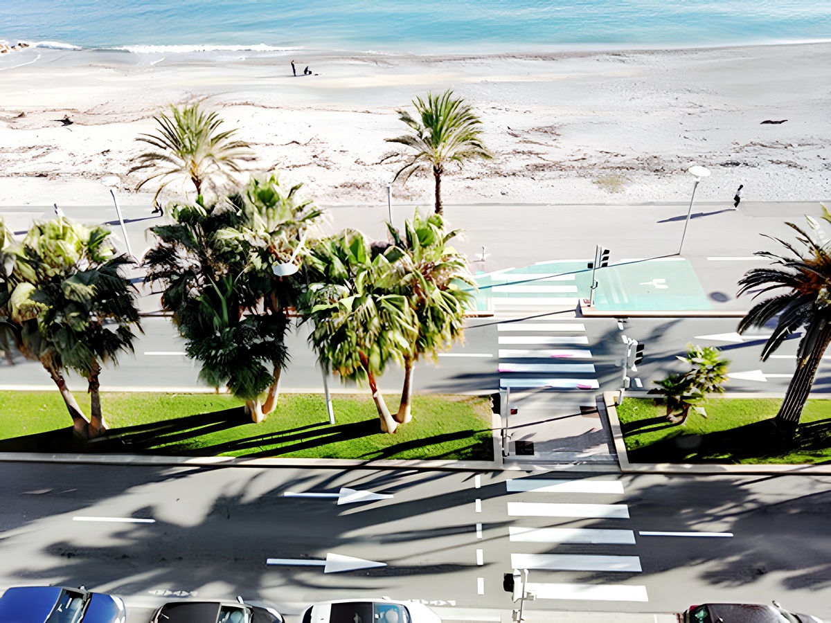 Studio 40 m² balcon vue mer à Cagnes-sur-Mer - Photo 12