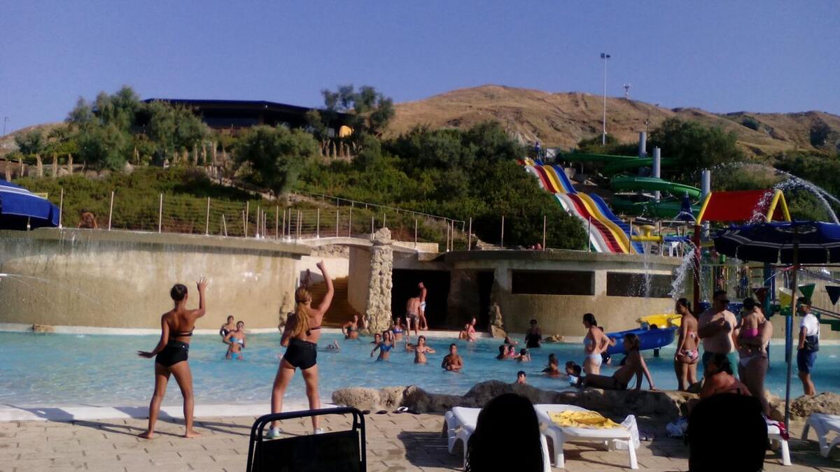 Maison 1 chambre à Crotone, vue mer et piscine - Photo 26