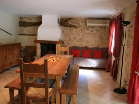Maison de charme à Saint-Victor-la-Coste avec piscine partagée : photo 29