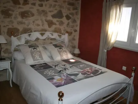 Maison de charme à Saint-Victor-la-Coste avec piscine partagée : photo 30