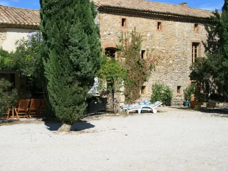 Maison de charme à Saint-Victor-la-Coste avec piscine partagée : photo 32