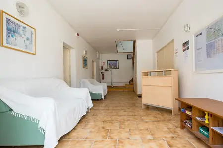 Maison 21 personnes à Monthenault : 4 chambres, jardin et pétanque : photo 4