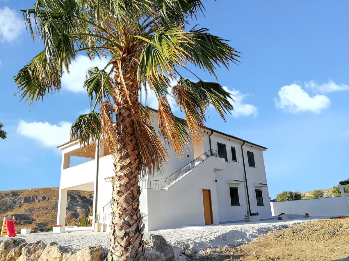 Appartement 90 m² à Montallegro, 3 chambres, vues mer et montagnes - Photo 1