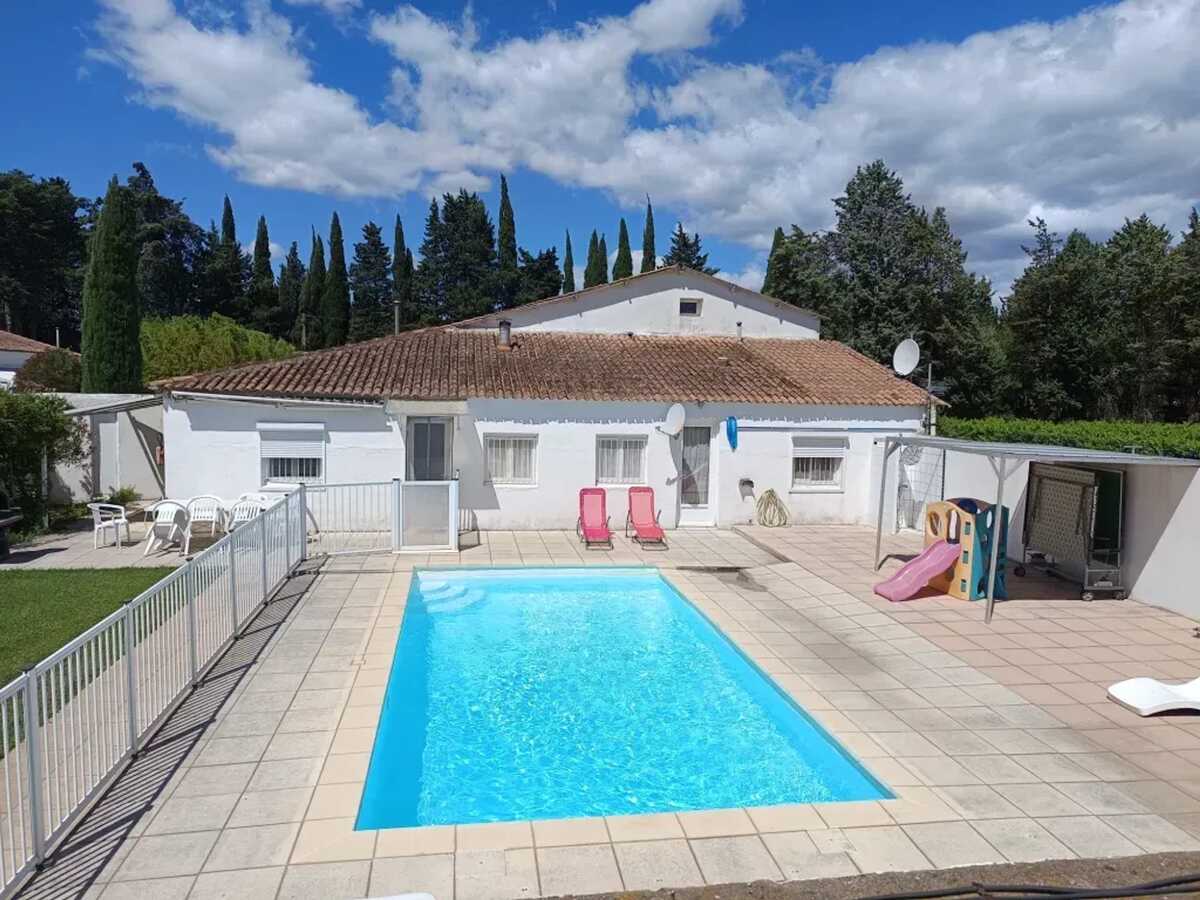 Villa 4 chambres à Meynes, piscine privée et jardin clos - Photo 13