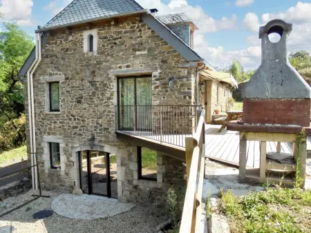 Maison spacieuse à Castelnau-de-Mandailles avec cheminée 250 m² - Photo 7