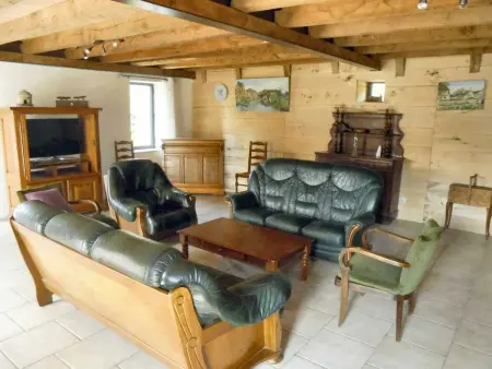 Maison spacieuse à Castelnau-de-Mandailles avec cheminée 250 m² - Photo 18
